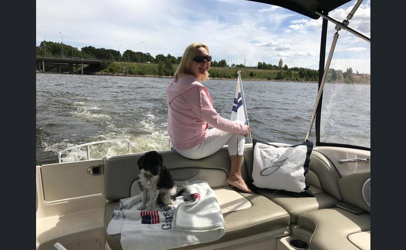 Sea Ray 270 Sundeck-kuva-10